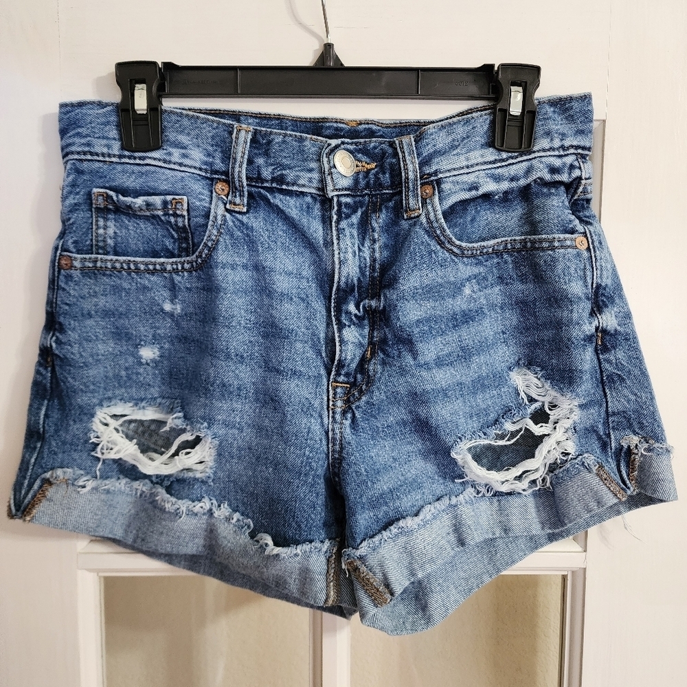 Aéropostale Mom Shorts Women’s Size 4 High Rise Distressed Denim Blue